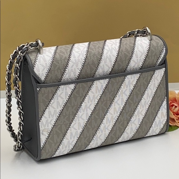 MICHAEL KORS ROSE MEDIUM FLAP SHOULDER PEARL GRAY - Picture 3 of 16